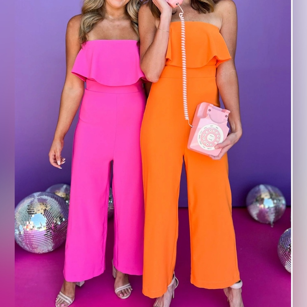 NWT BEAUTIFUL PINK STRAPLESS ONE-OF-A-KIND JUMPSUIT